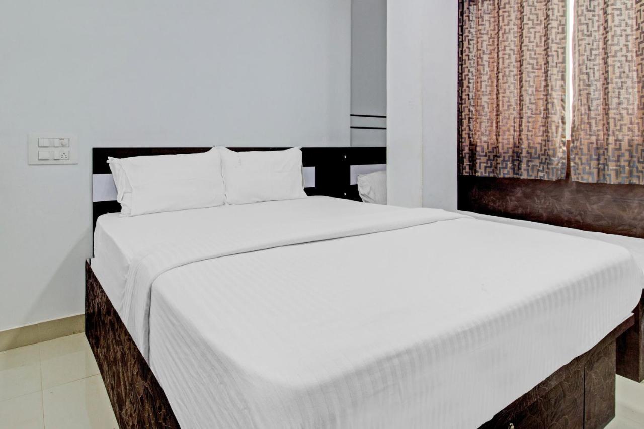 Oyo Flagship 81436 Palace Lodge Mangalore Exterior photo